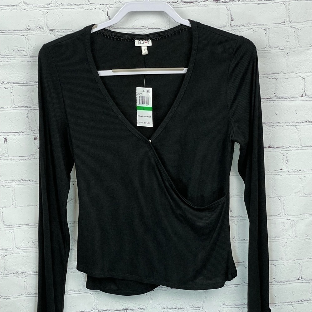 Self E Nwt Women's Jr’s Black Surplice Long Sleeve Top